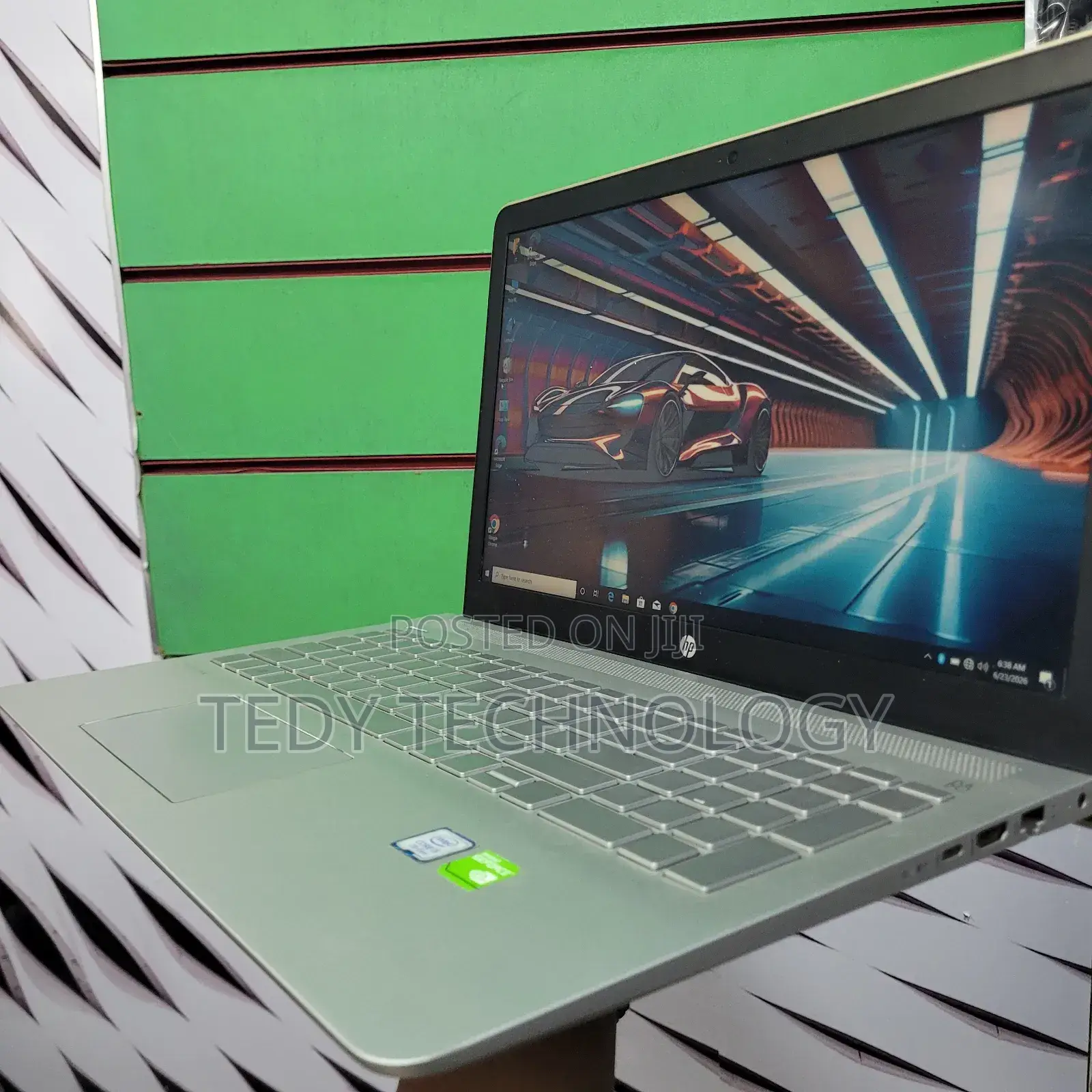 New Laptop HP Pavilion 15 8GB Intel Core i5 HDD+SSD 128GB
