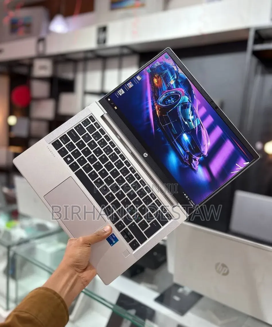 New Laptop HP 16GB Intel Core i5 SSD 512GB