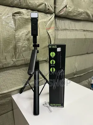 R16s Selfie Stick