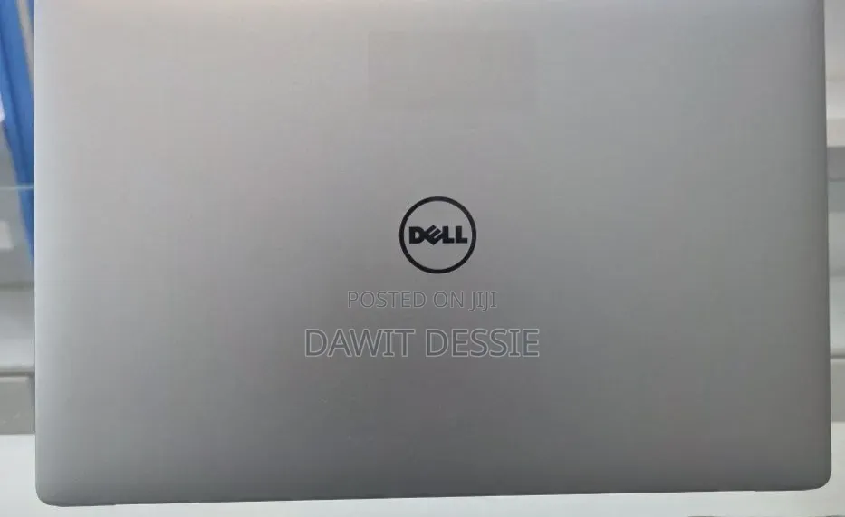 New Laptop Dell 16GB Intel Core i7 SSD 512GB