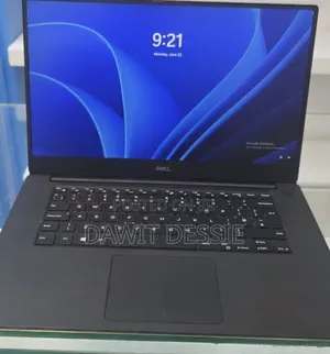 New Laptop Dell 16GB Intel Core i7 SSD 512GB