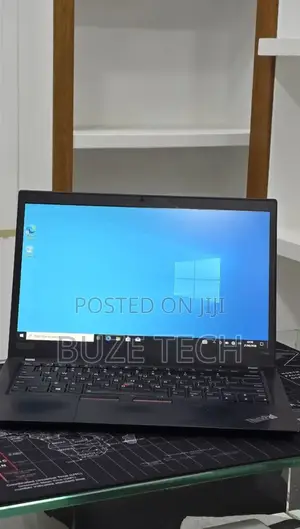 New Laptop Lenovo 16GB AMD Ryzen 5 SSD 512GB