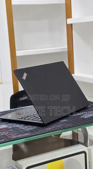 New Laptop Lenovo 16GB AMD Ryzen 5 SSD 512GB