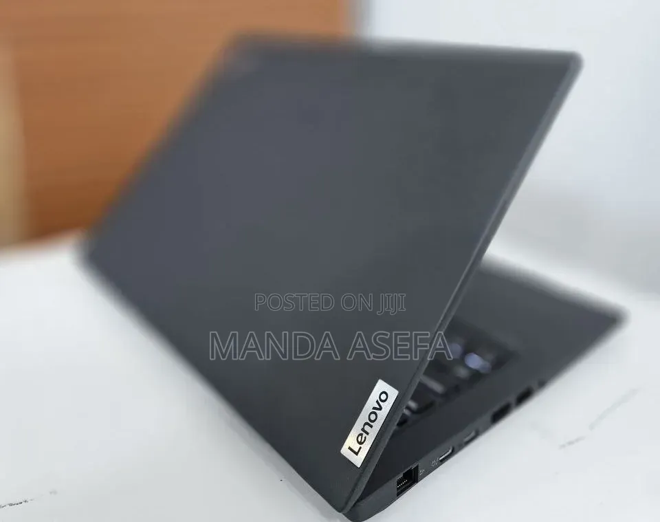 New Laptop Lenovo ThinkPad P14s 16GB Intel Core i7 SSD 512GB