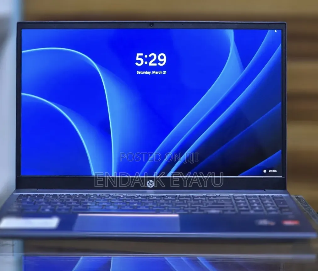 New Laptop HP Pavilion 15 16GB AMD Ryzen 7 SSD 512GB