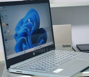 New Laptop HP Stream Notebook 8GB Intel Core i5 SSD 512GB