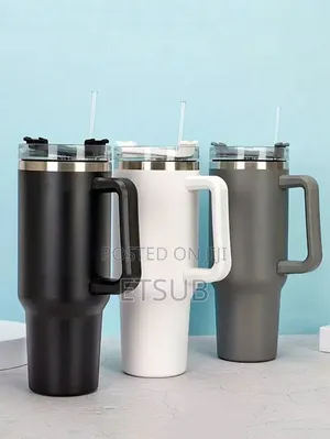 Double Layer Stainless Still Isolated Tumblers With Straw (Travel Cup)