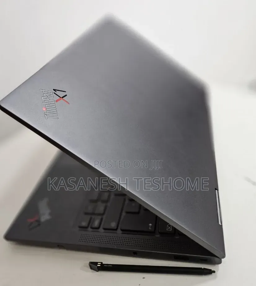 New Laptop Lenovo ThinkPad X1 Yoga 16GB Intel Core i7 SSD 512GB