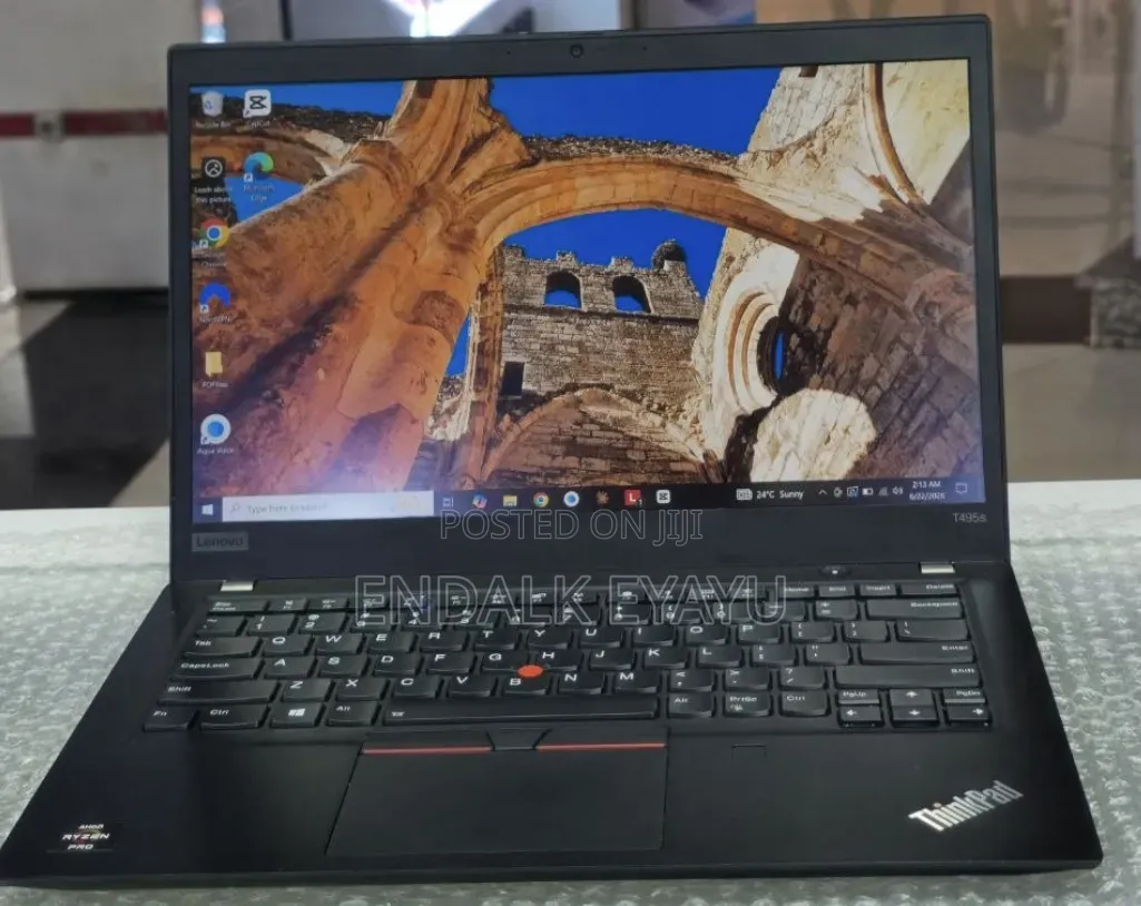 New Laptop Lenovo ThinkPad t495s 16GB AMD Ryzen 7 SSD 512GB