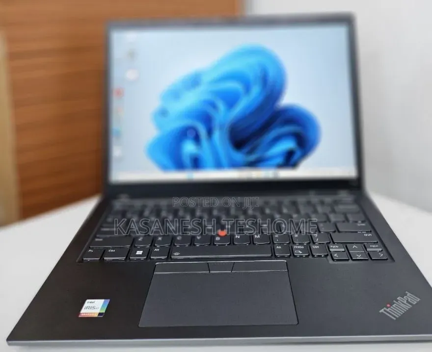 New Lenovo ThinkPad X1 Yoga 16GB Intel Core i7 SSHD (Hybrid) 512GB