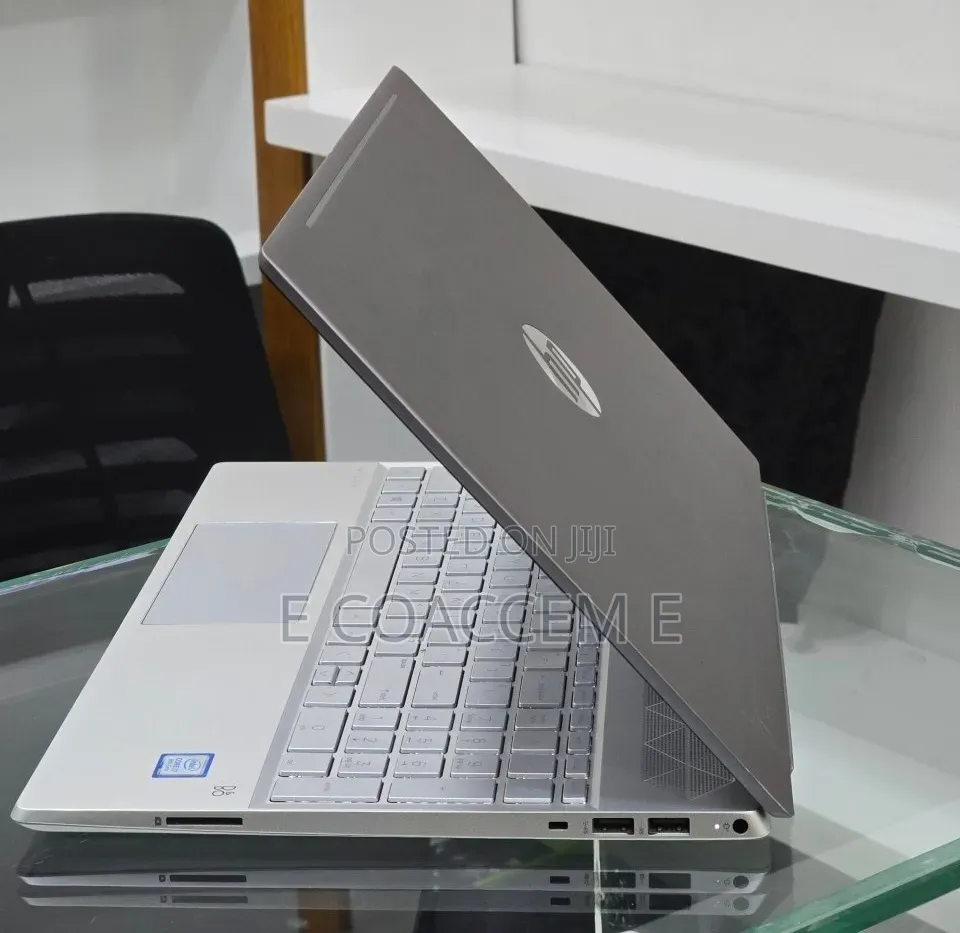New Laptop HP 8GB Intel Core i7 SSD 256GB