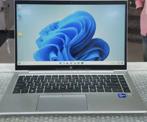 New Laptop HP EliteBook 840 G8 16GB Intel Core i7 SSD 512GB