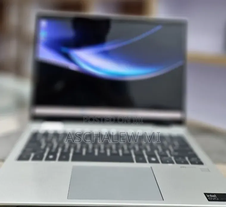 New Laptop HP Elitebook 830 G11 16GB Intel Core Ultra 7 SSD 512GB