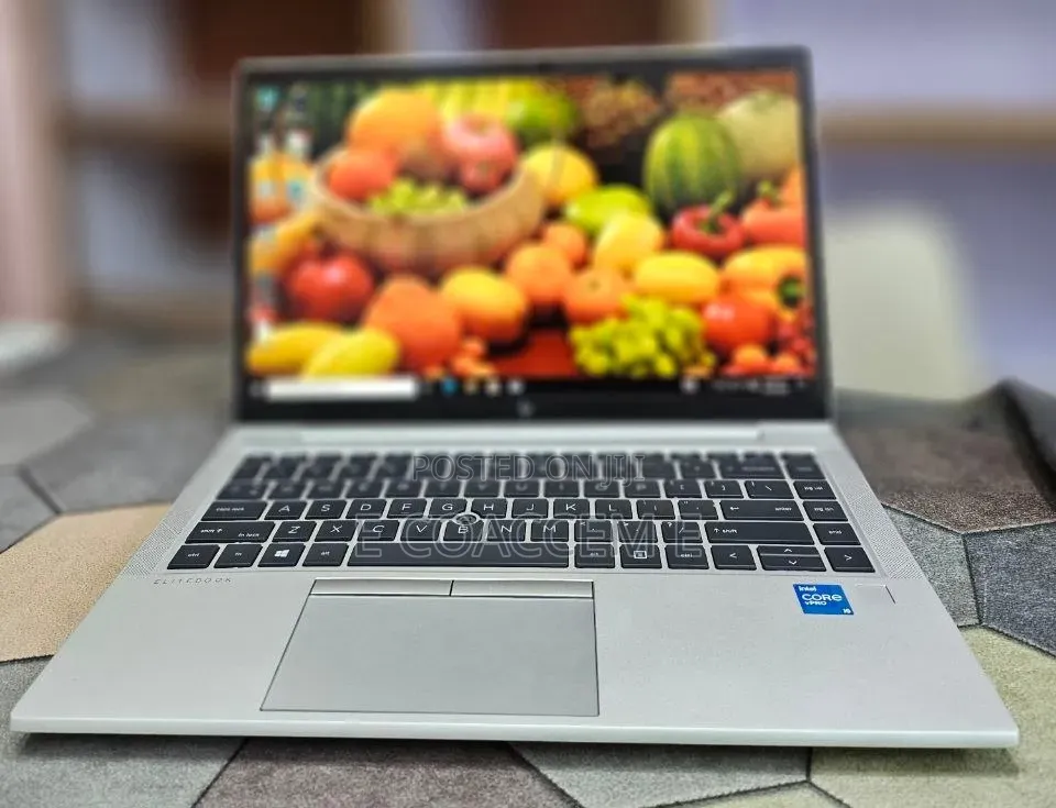 New Laptop HP 16GB Intel Core i5 SSD 512GB