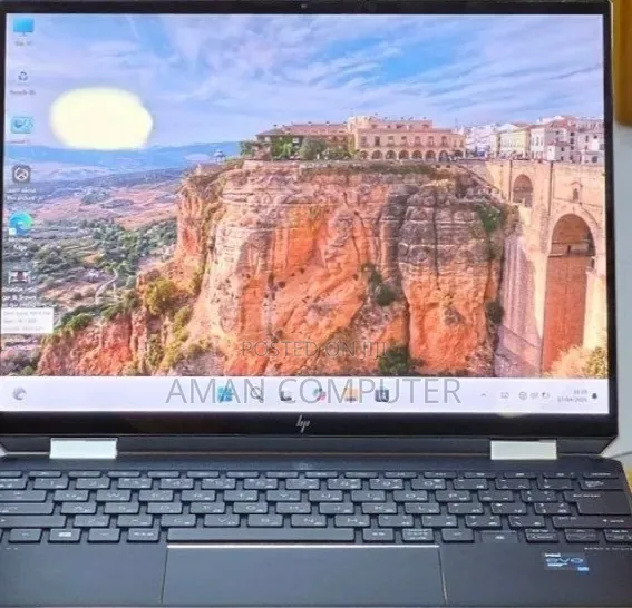 New Laptop HP Spectre 16GB Intel Core i7 SSD 1T
