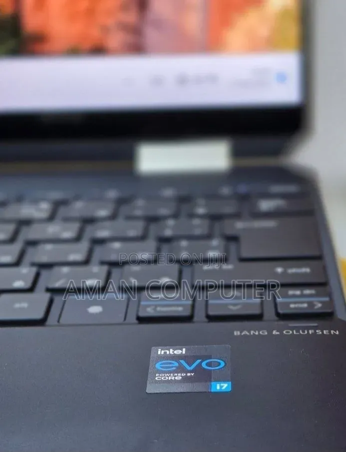 New Laptop HP Spectre 16GB Intel Core i7 SSD 1T