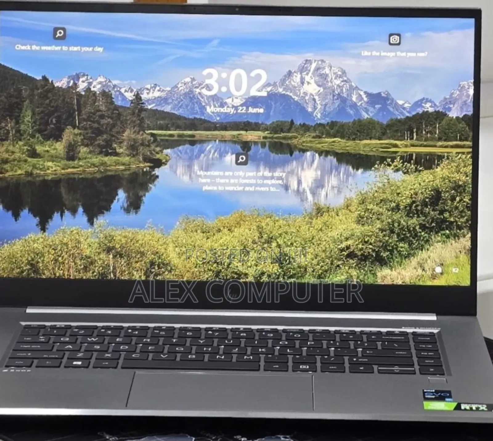 New Laptop HP ZBook Firefly G8 32GB Intel Core i7 SSD 512GB