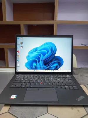 New Laptop Lenovo ThinkPad T14s G4 16GB Intel Core i7 SSD 512GB
