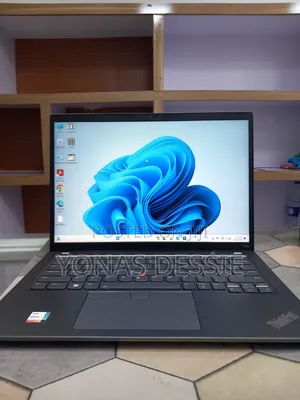 New Laptop Lenovo ThinkPad T14s G4 16GB Intel Core i7 SSD 512GB