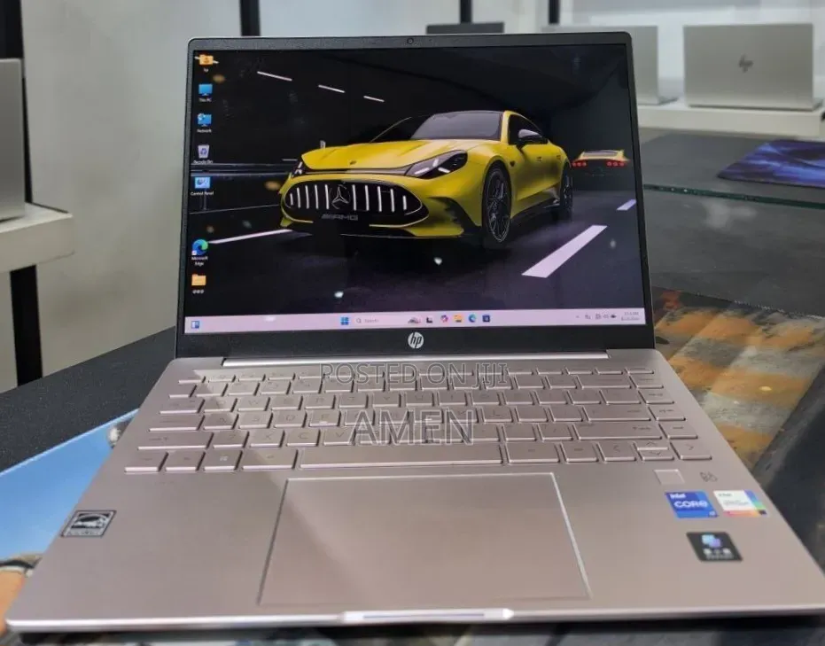 New Laptop HP Pavilion 14 16GB Intel Core i7 SSD 512GB
