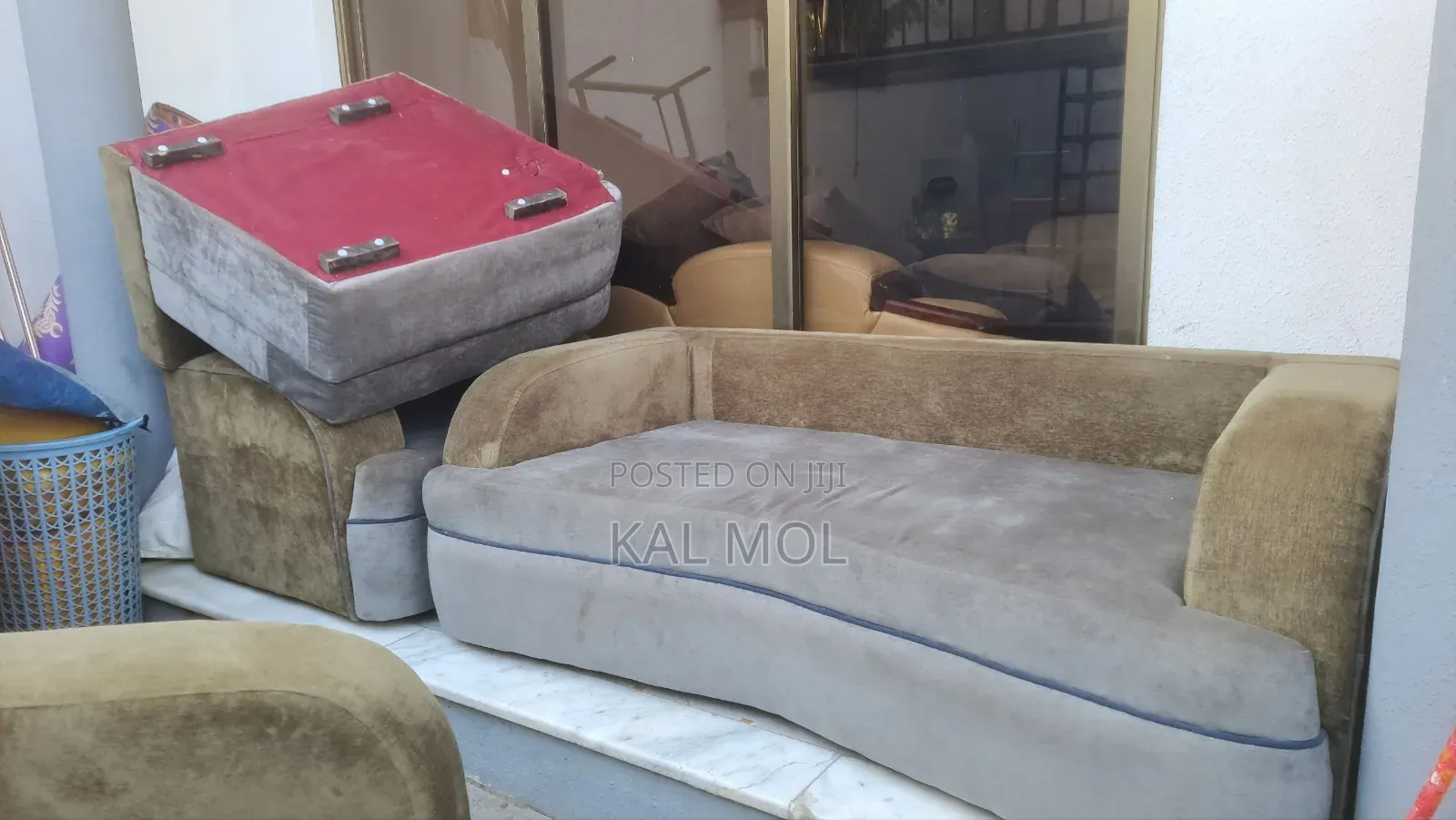Solina Sofa