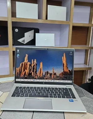 New Laptop HP EliteBook 840 G8 16GB Intel Core i5 SSD 512GB