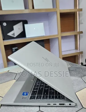 New Laptop HP EliteBook 840 G8 16GB Intel Core i5 SSD 512GB