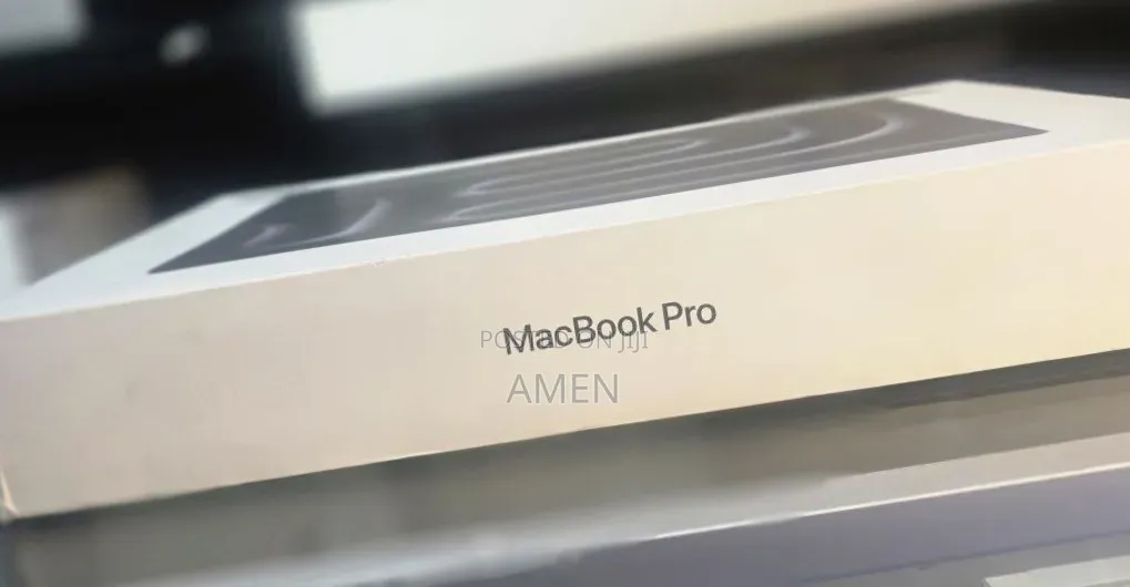 New Laptop Apple MacBook Pro 2026 M5 Max 128GB Apple M5 Max SSD 4T