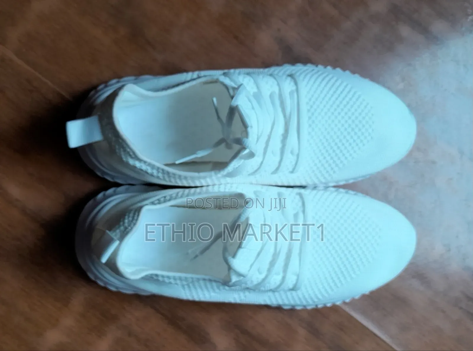 Walking and Running Men's Sneaker