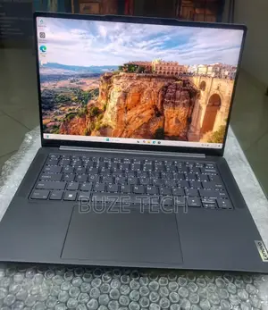 New Laptop Lenovo 32GB AMD Ryzen 7 SSD 1T