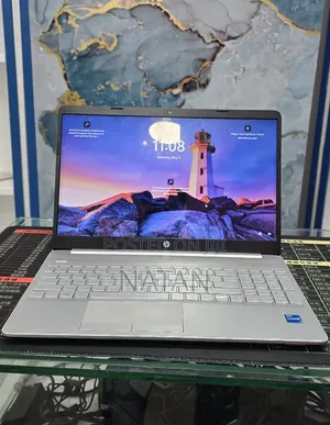 New Laptop HP Stream Notebook 8GB Intel Core i5 SSHD (Hybrid) 1T