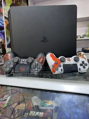 Playstation+Slim+ Ps4 + Jb