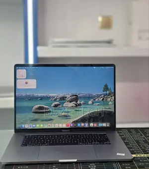 New Laptop Apple MacBook Pro 2019 32GB Intel Core i9 SSD 1T