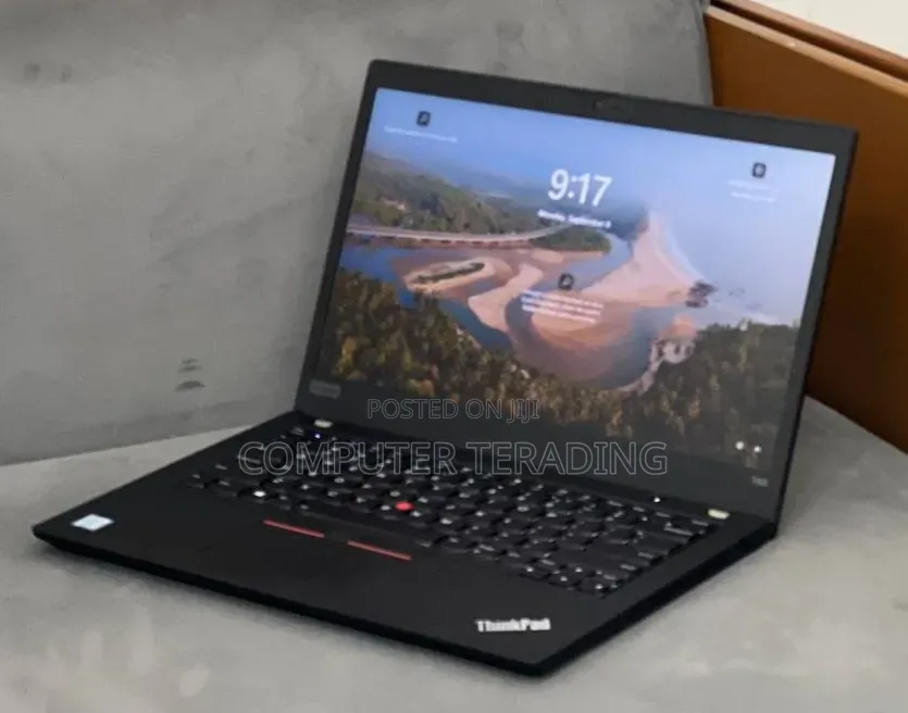 New Laptop Lenovo ThinkPad T490s 16GB Intel Core i7 SSD 512GB