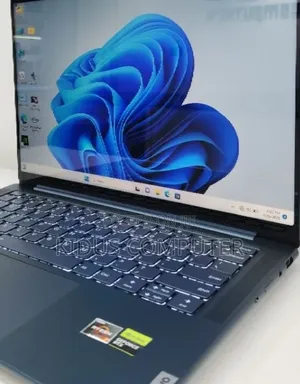 New Laptop Lenovo Yoga C930 16GB AMD Ryzen 7 SSD 512GB