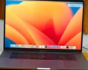 New Laptop Apple MacBook Pro 2018 16GB Intel Core i5 SSD 512GB