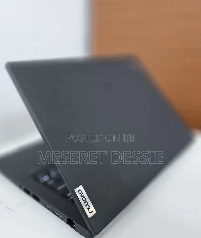 New Laptop Lenovo ThinkPad P14s 16GB Intel Core i7 SSD 512GB