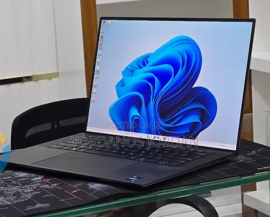 New Laptop Dell Precision 15 7550 16GB Intel Core i7 SSD 1T