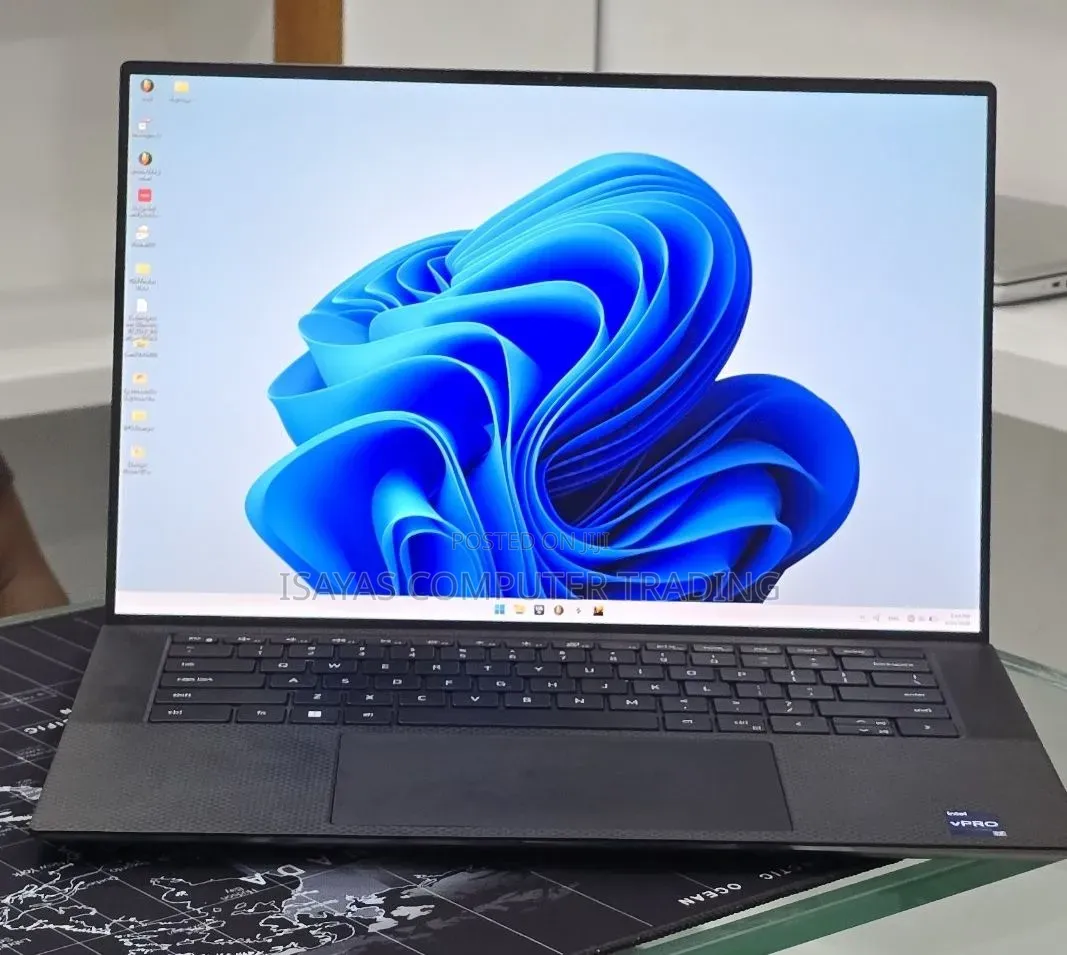 New Laptop Dell G15 5511 16GB Intel Core i7 SSD 512GB