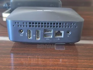 Desktop Computer Asus VivoMini UN65U 8GB Intel Core i5 SSD 256GB