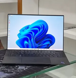 New Laptop Dell 16GB Intel Core i7 SSD 1T