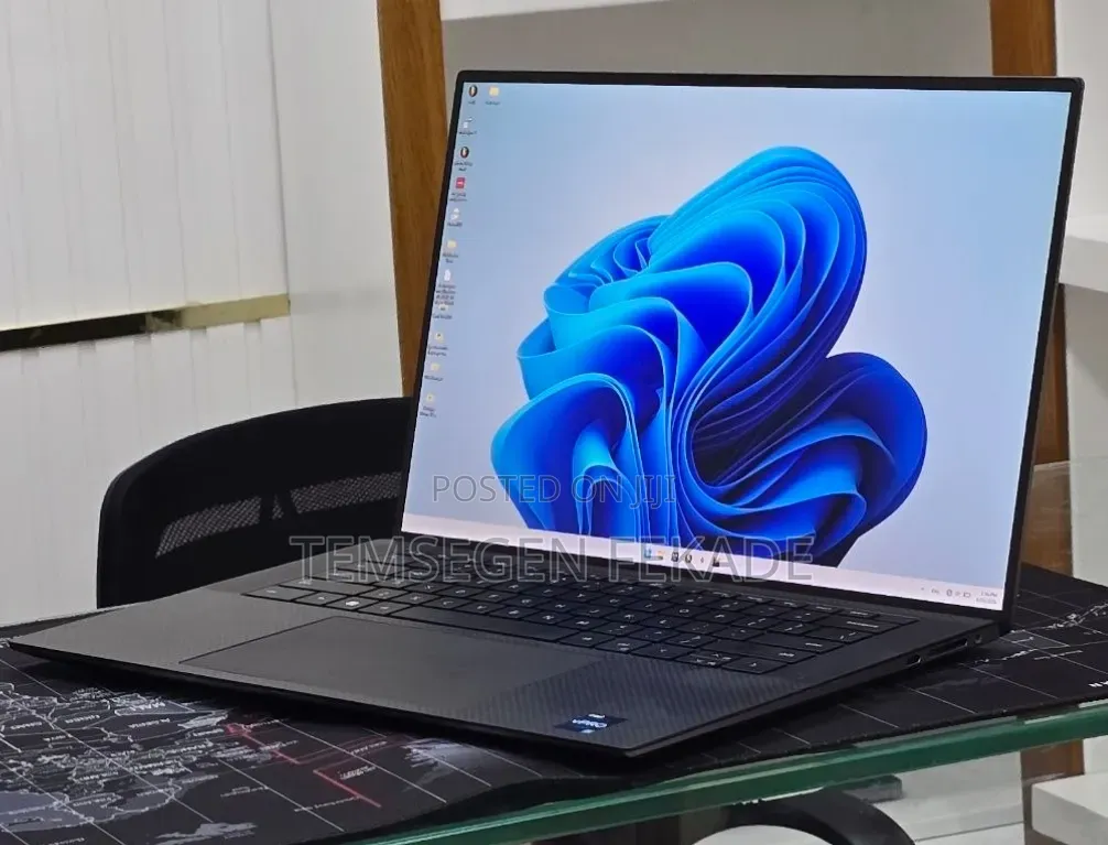 New Laptop Dell 16GB Intel Core i7 SSD 1T