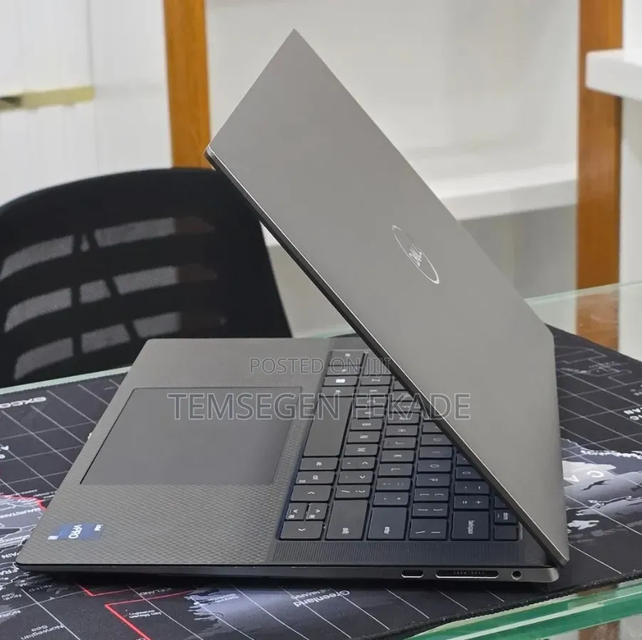 New Laptop Dell 16GB Intel Core i7 SSD 1T