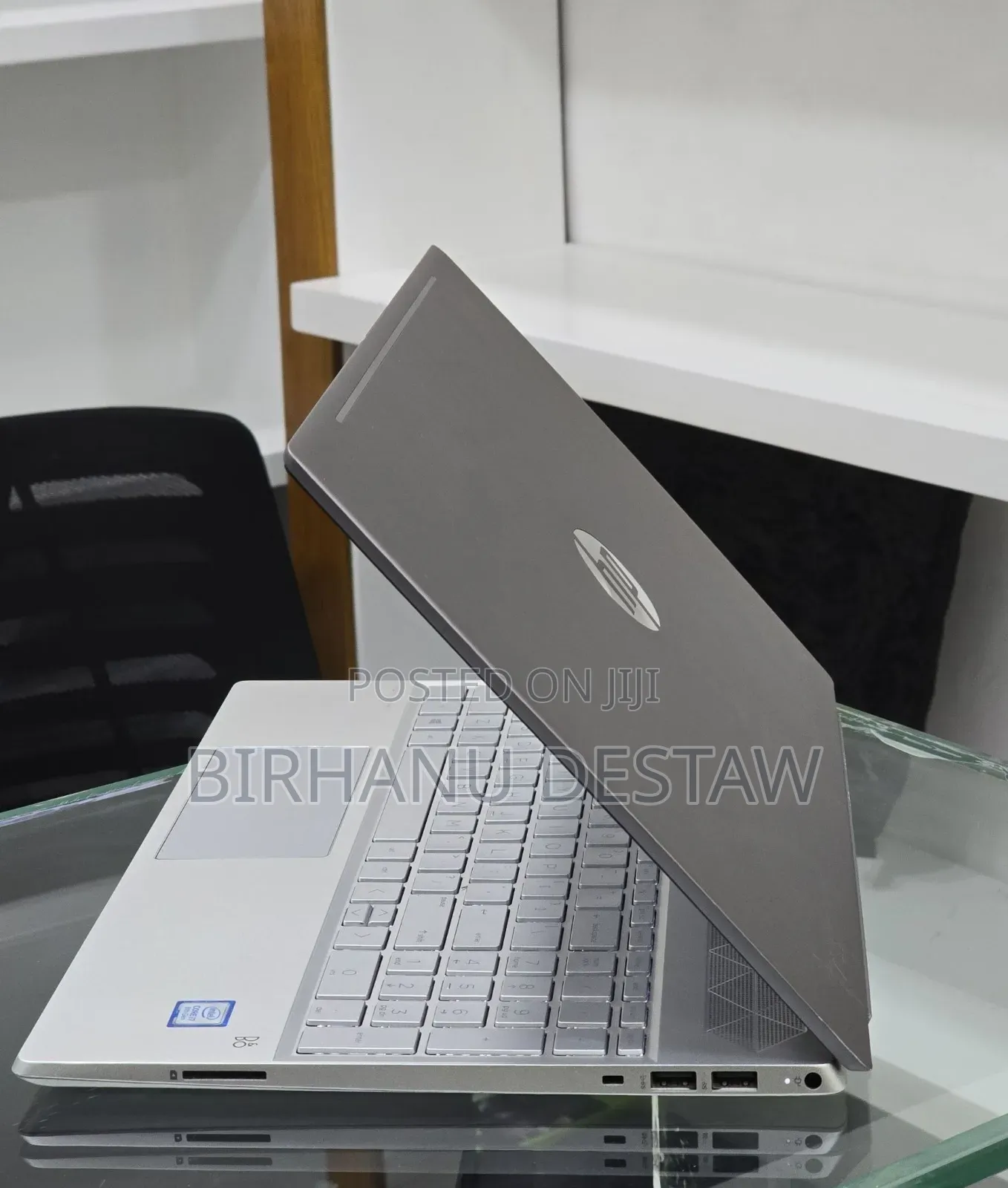 New Laptop HP Pavilion 15 8GB Intel Core i7 SSD 256GB