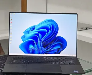 New Laptop Dell 16GB Intel Core i7 SSD 1T
