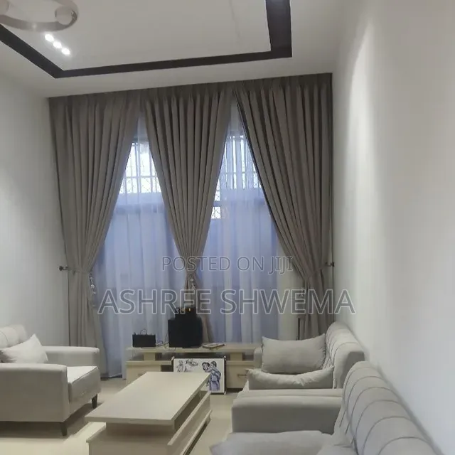 Ashrfe Curtain