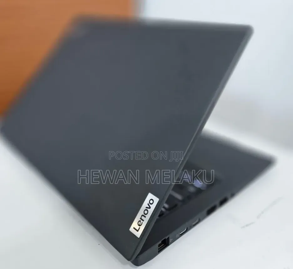 New Laptop Lenovo ThinkPad P14s 16GB Intel Core i7 SSD 512GB