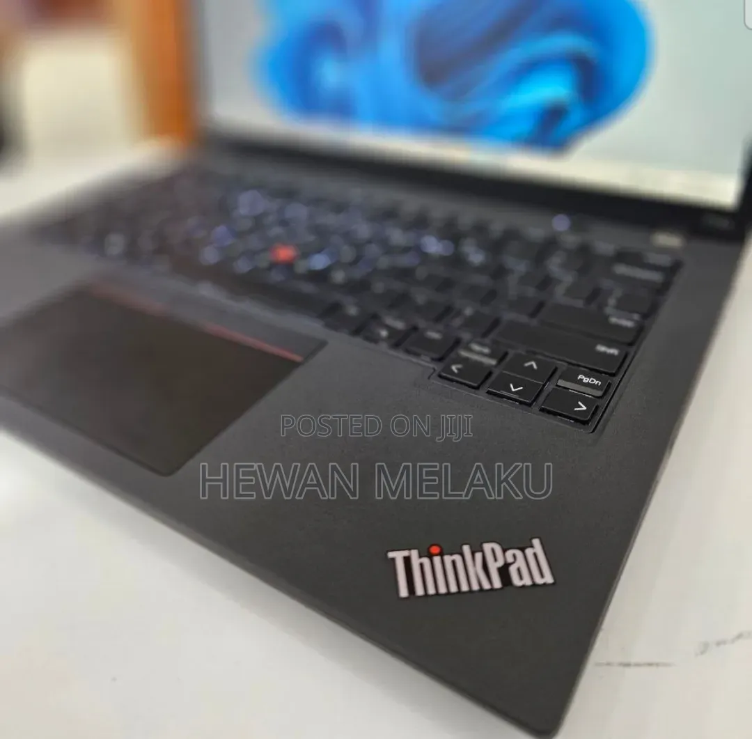 New Laptop Lenovo ThinkPad P14s 16GB Intel Core i7 SSD 512GB