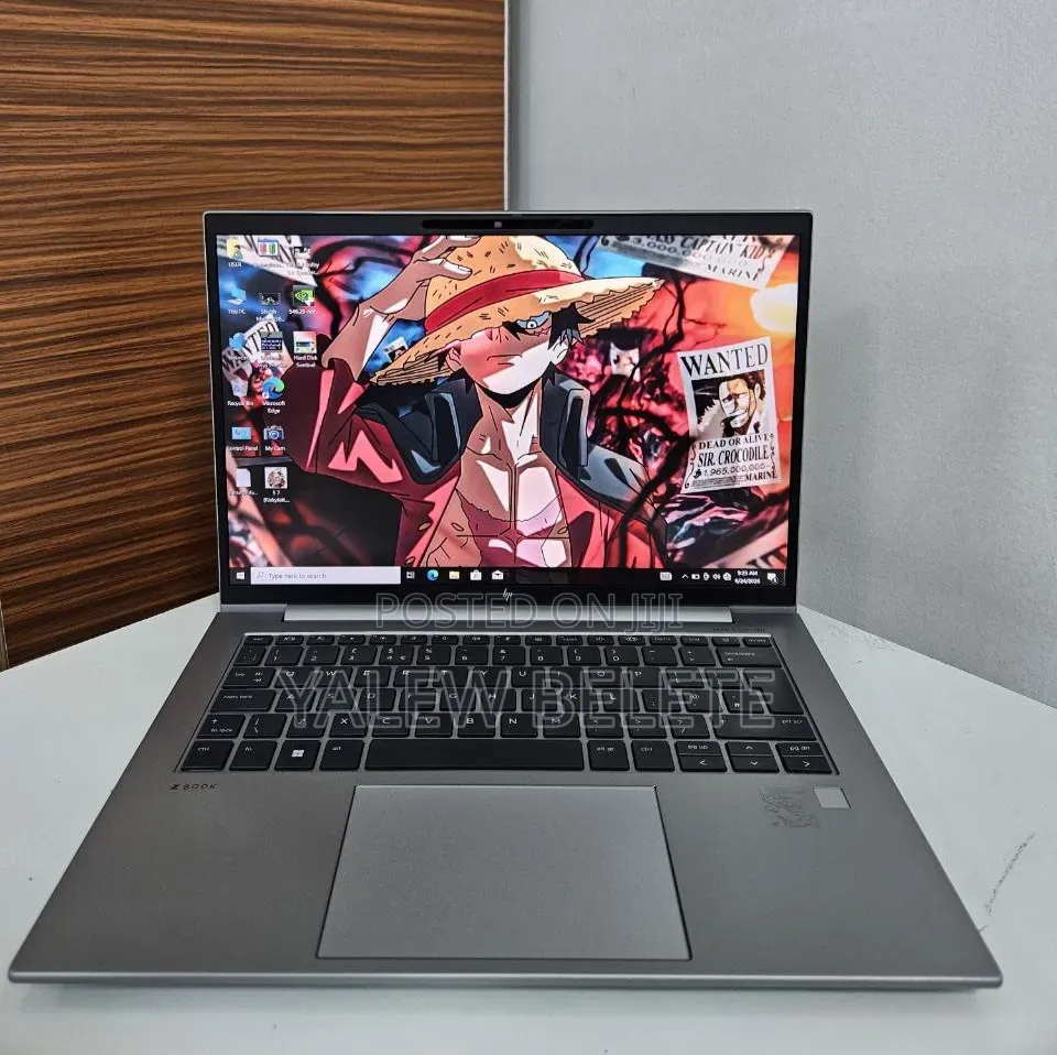 New Laptop HP ZBook Firefly 14 G10 16GB Intel Core i7 SSD 512GB
