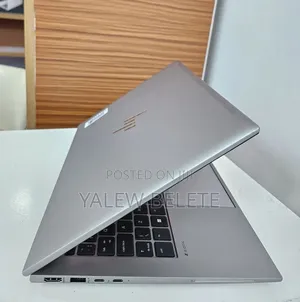 New Laptop HP ZBook Firefly 14 G10 16GB Intel Core i7 SSD 512GB